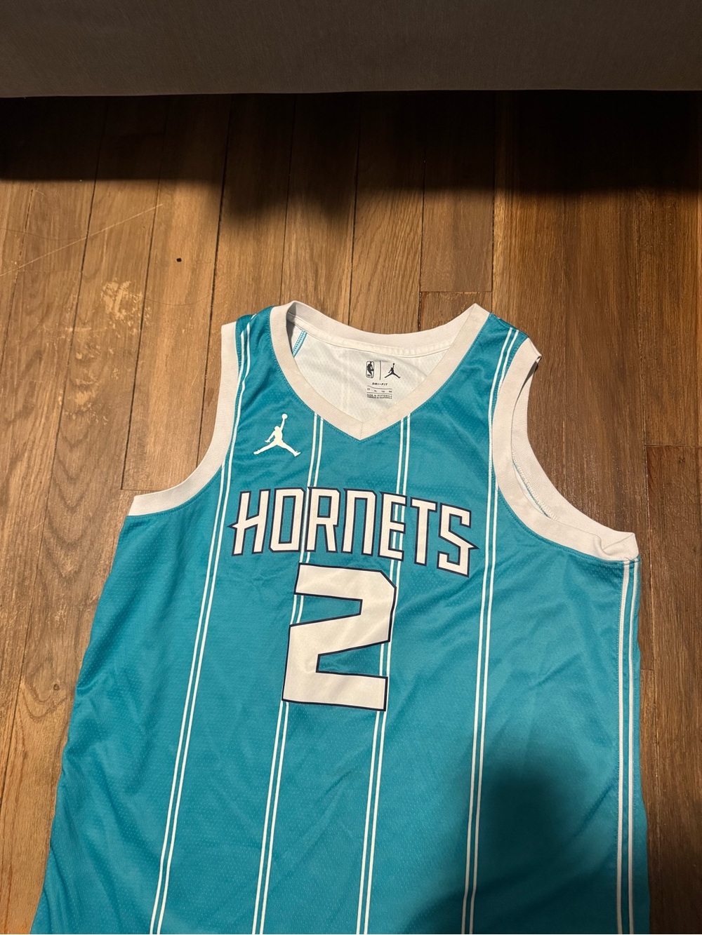 Lamelo Ball #2 NBA Teal Charlotte Hornets Jersey Size XL - Picture 4 of 6